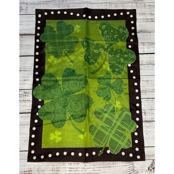 Shamrock Summit St. Patrick's Day Double-Sided Garden Flag Green - Picture 2 of 2